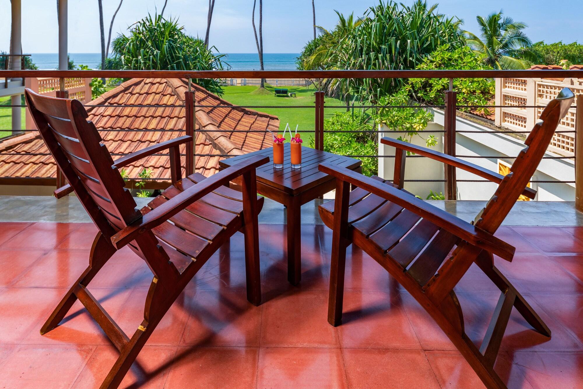 Serene Pavilions Wadduwa Dış mekan fotoğraf